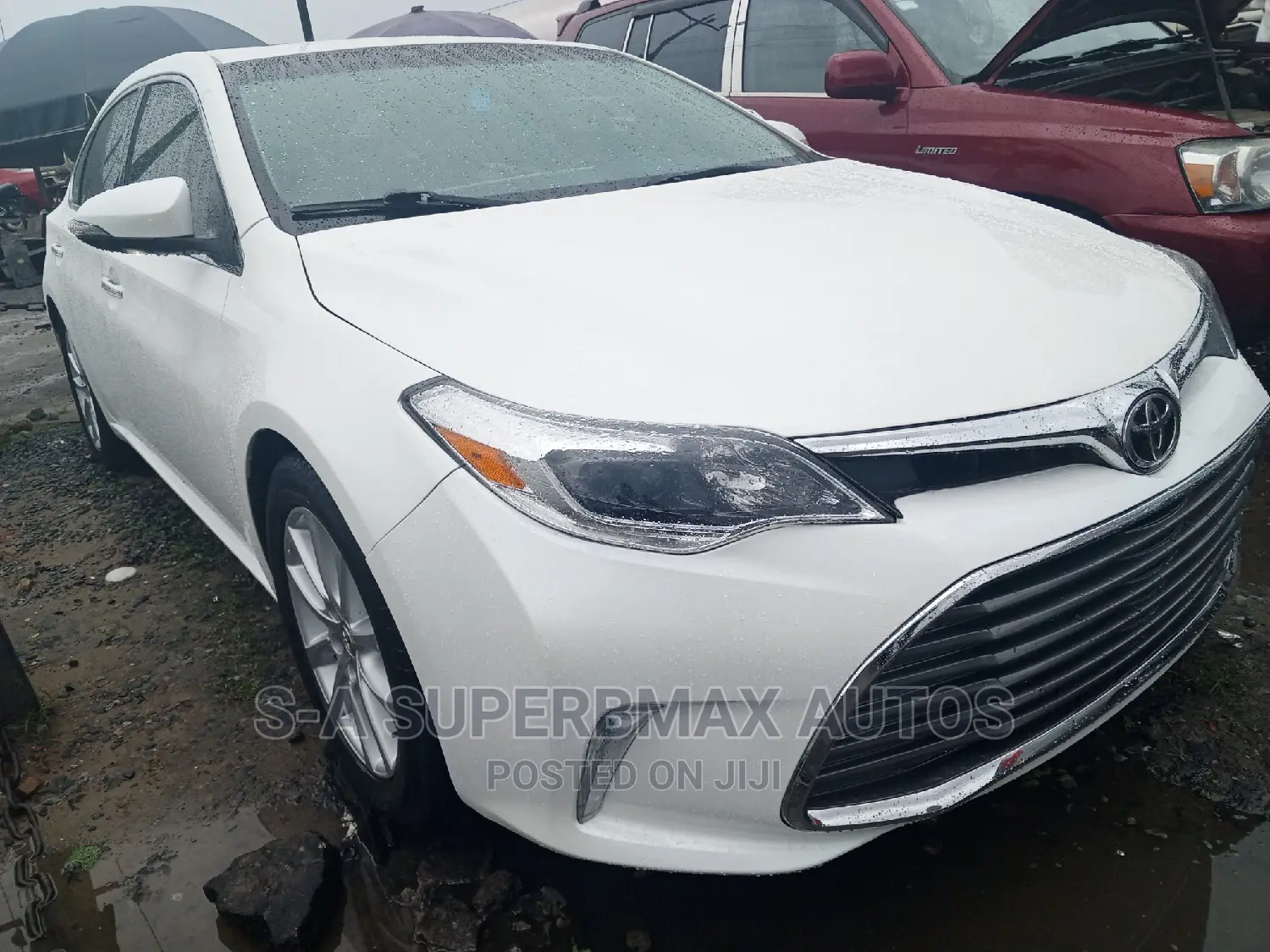 Toyota Avalon 2013 White