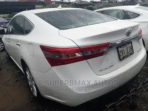 Toyota Avalon 2013 White