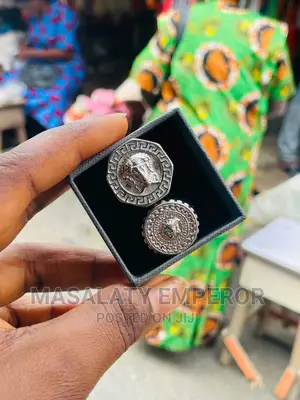Photo - Unique Rings