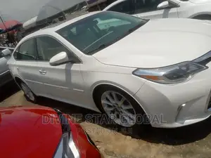 Toyota Avalon 2013 White