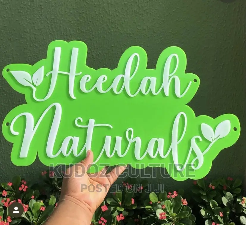 2d/3d Plastic Signage for Brands, Fuel Station, Schools Etc.
