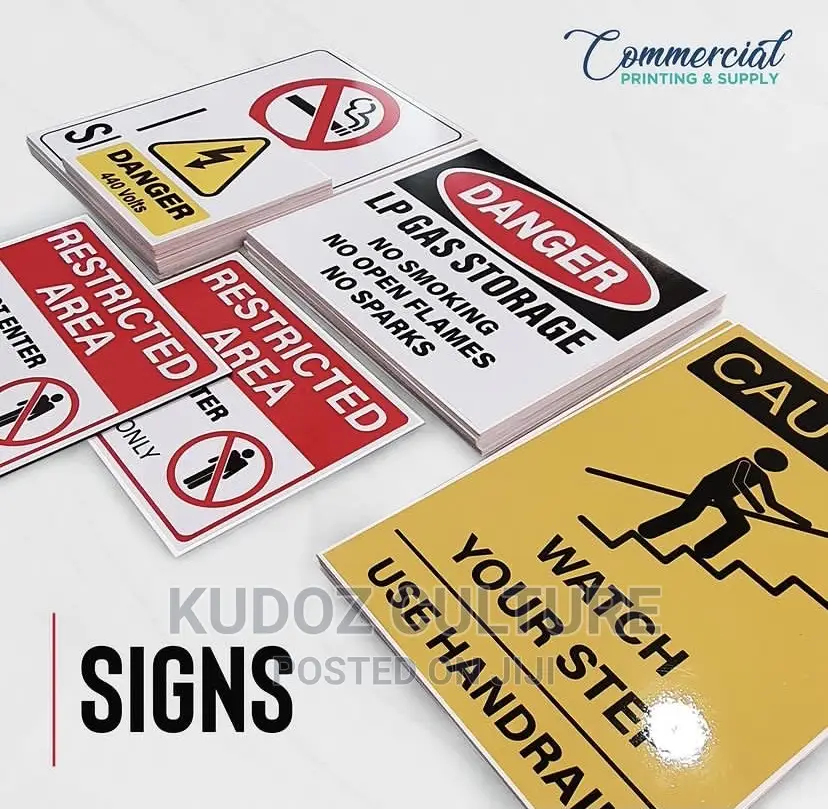 2d/3d Plastic Signage for Brands, Fuel Station, Schools Etc.