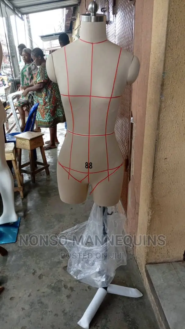 Fully Pinnable Size 8 Display Body Form