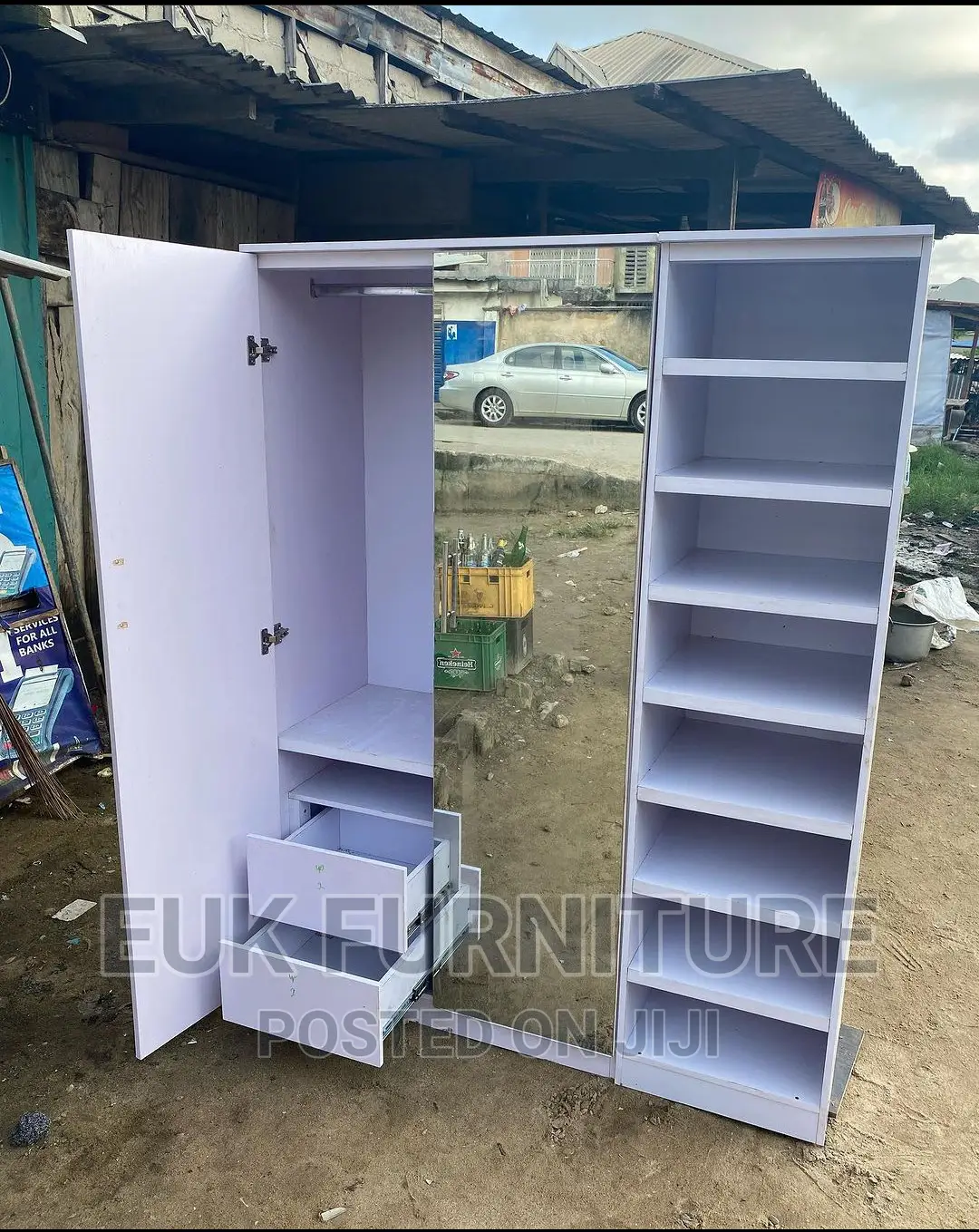 4ft by 6ft Wardrobe With Mirror