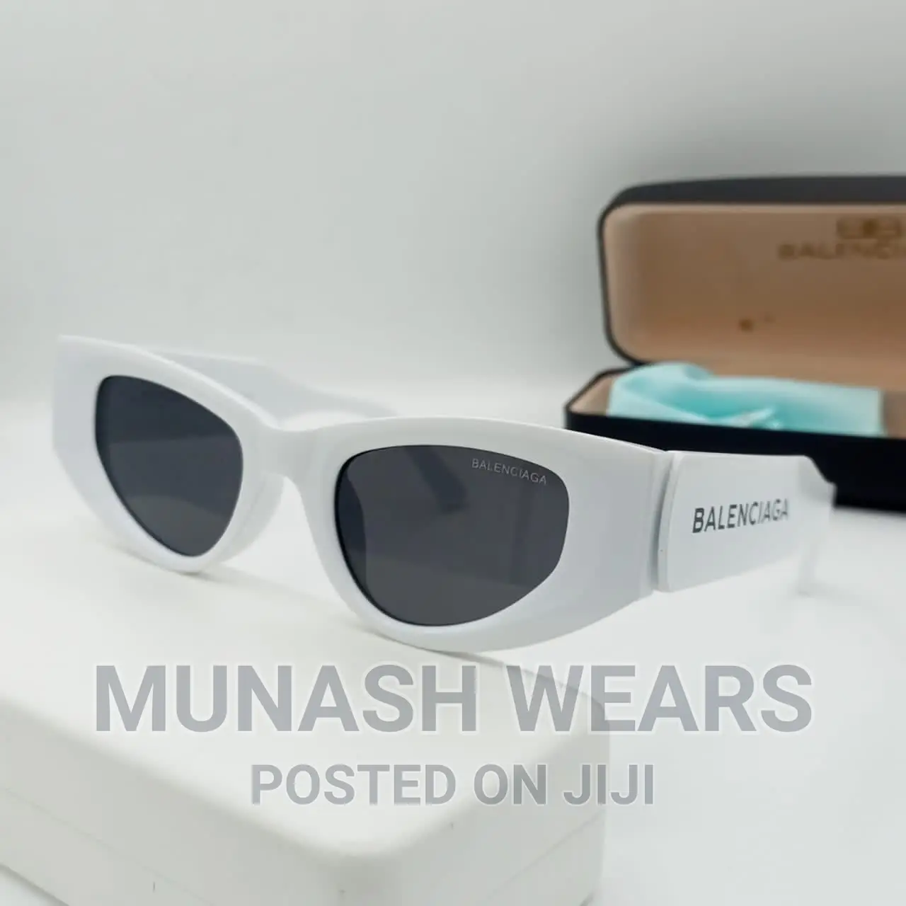 Luxury BALENCIAGA Glasses