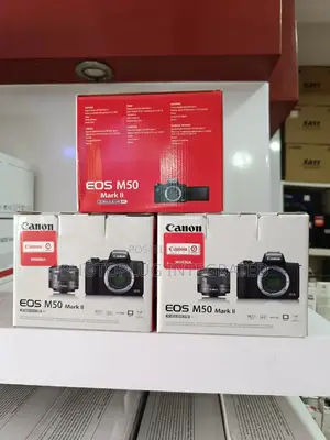 Canon EOS M50 II + 15-45mm Lens