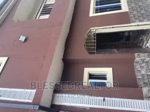 2bdrm Block of Flats in Toronto, Owerri for rent