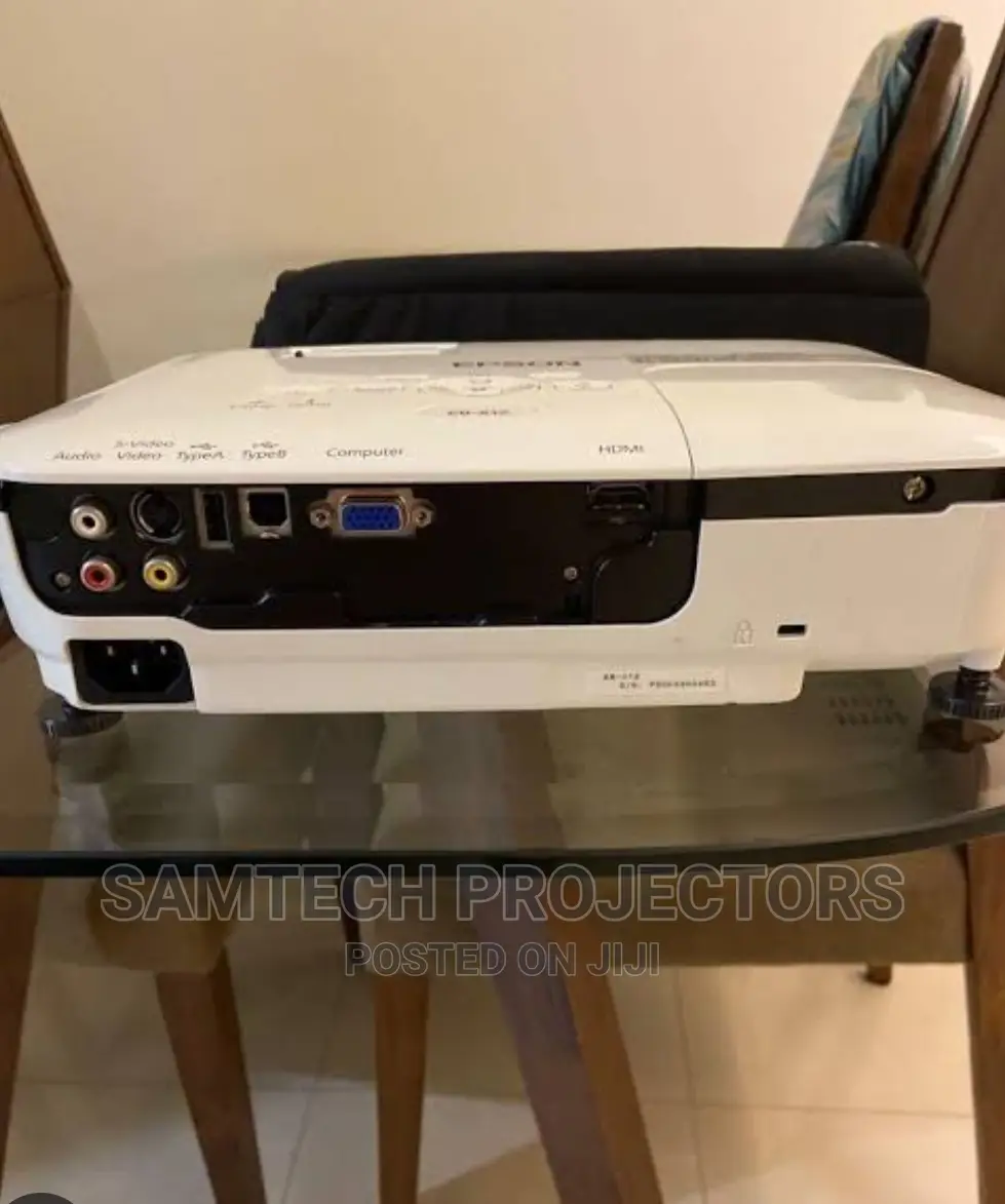 The Bright Epson Daylight Projector