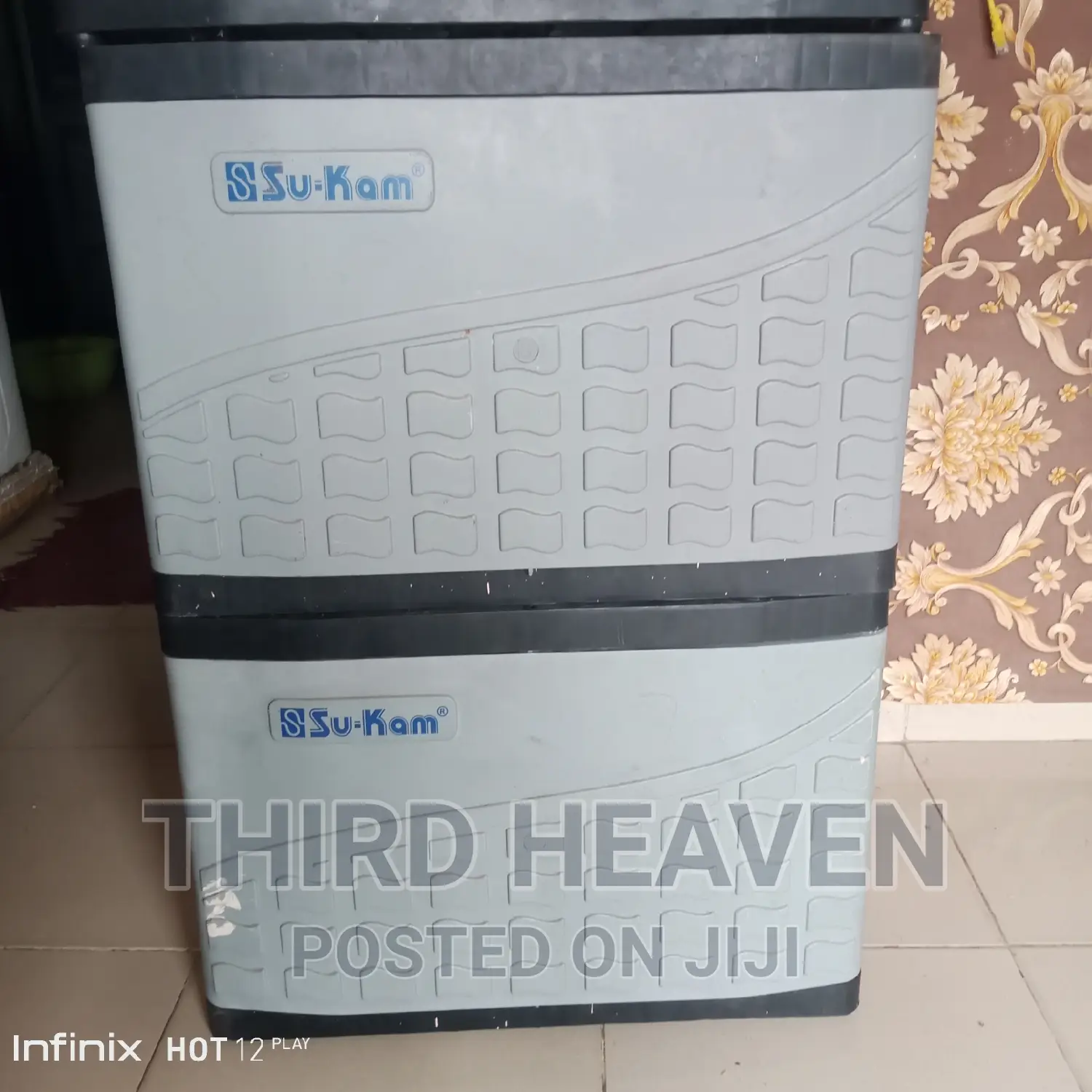 Plastic Battery Rack