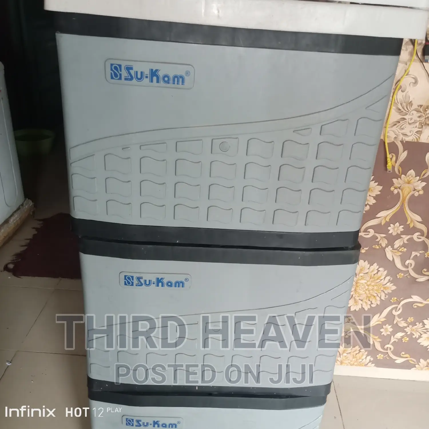 Plastic Battery Rack