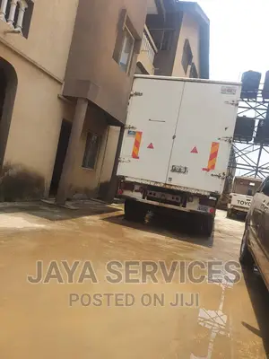 Large Space for Bulk Deliveries - Truck Services