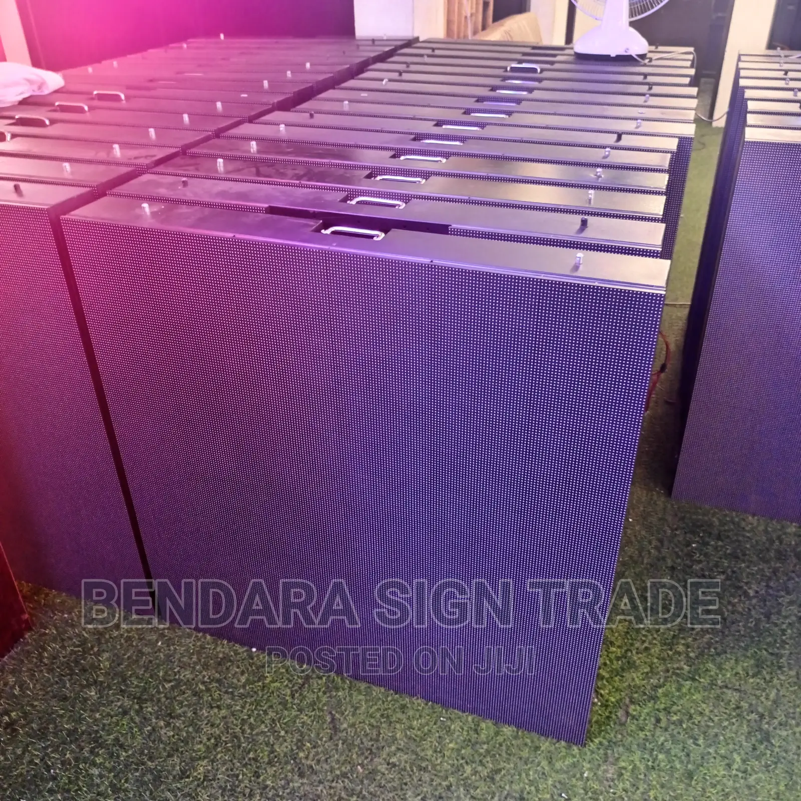 1 SQM Outdoor Video Cabinet Screen