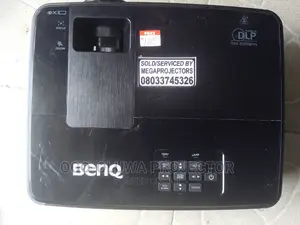 Project a Stunning Full-Screen Presentation With Benq