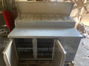 High Quality Undercounter Freezer With Salad Bar