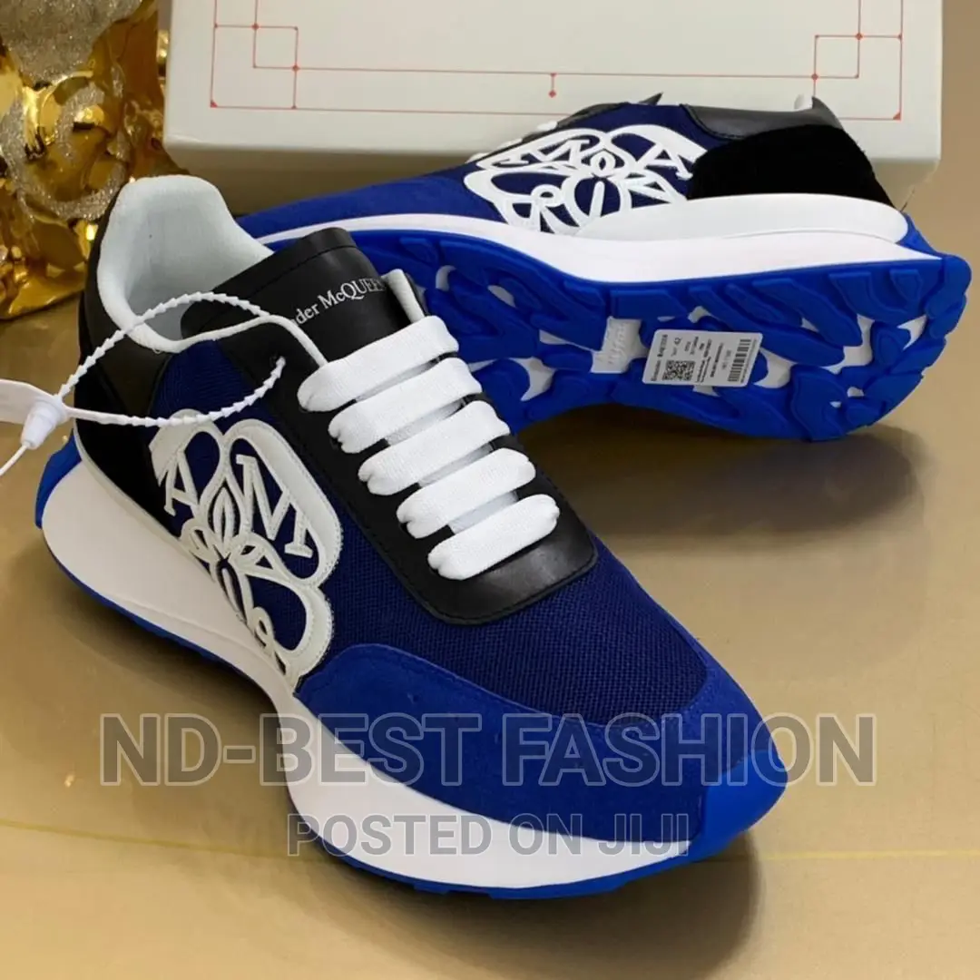 Pure Quality Sneakers