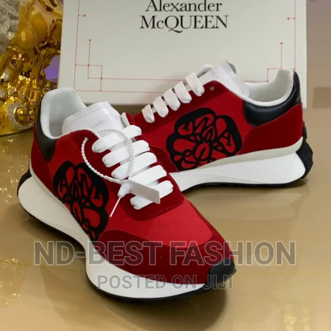 Pure Quality Sneakers