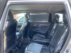Toyota Highlander 2015 Silver