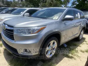 Toyota Highlander 2015 Silver