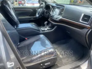 Toyota Highlander 2015 Silver