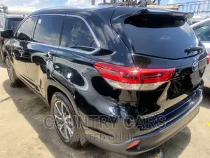 Toyota Highlander Limited 2019 Black