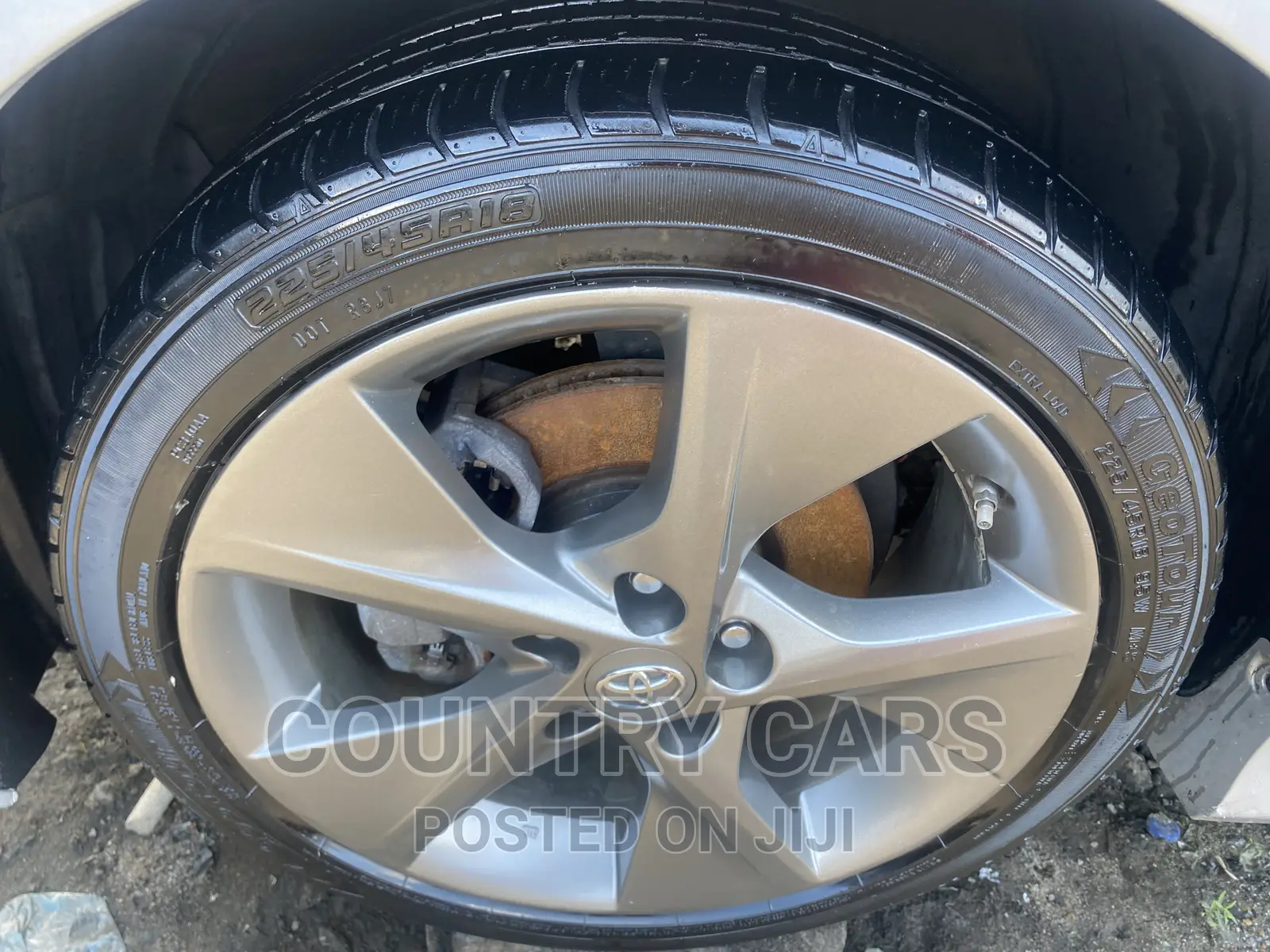Toyota Camry 2013 Silver
