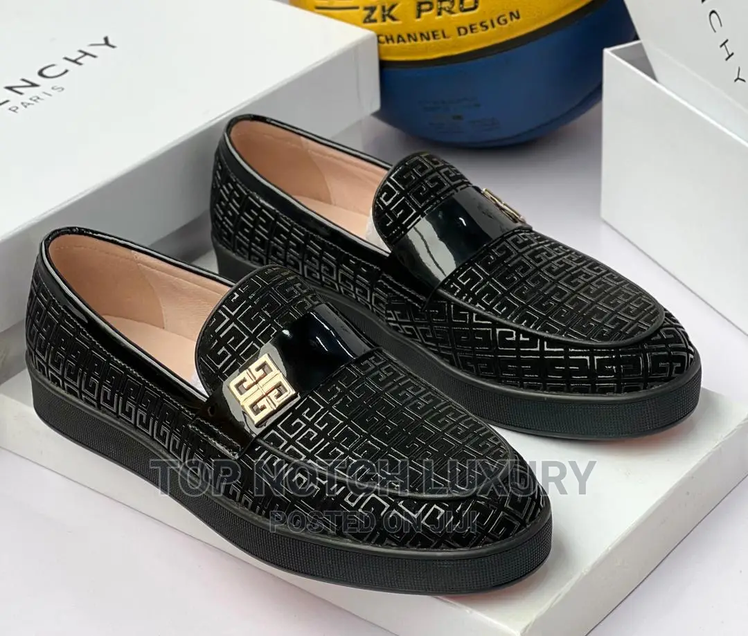 Givenchy Men Luxury Flat Shoe