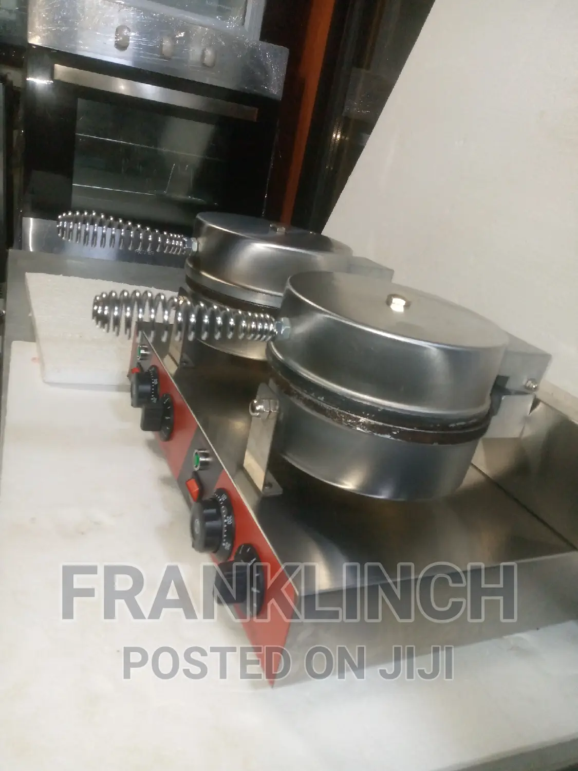 Commercial Waffle Maker