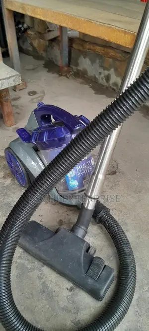 Vacuum Cleaner