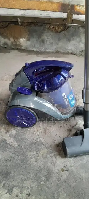 Vacuum Cleaner