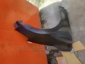 Yaris Ia 2017 Fender
