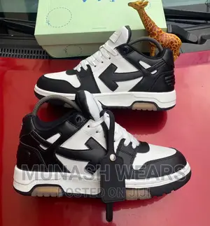 Offwhite Sneakers