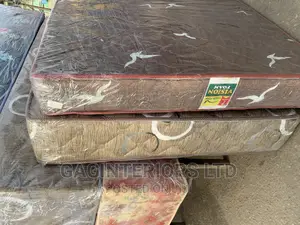 FOAM MATTRESS 4 X 6 X 6 Inches