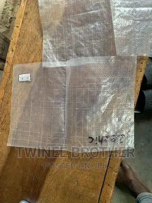 Solaring for Green House , They Used for Roofing