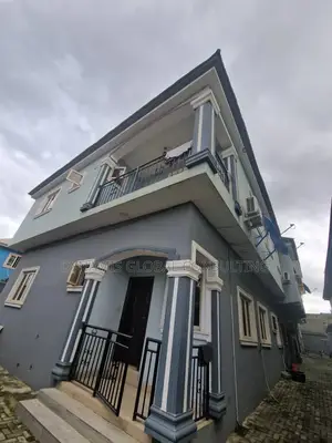 3bdrm Block of Flats in Omole Phase2 for rent