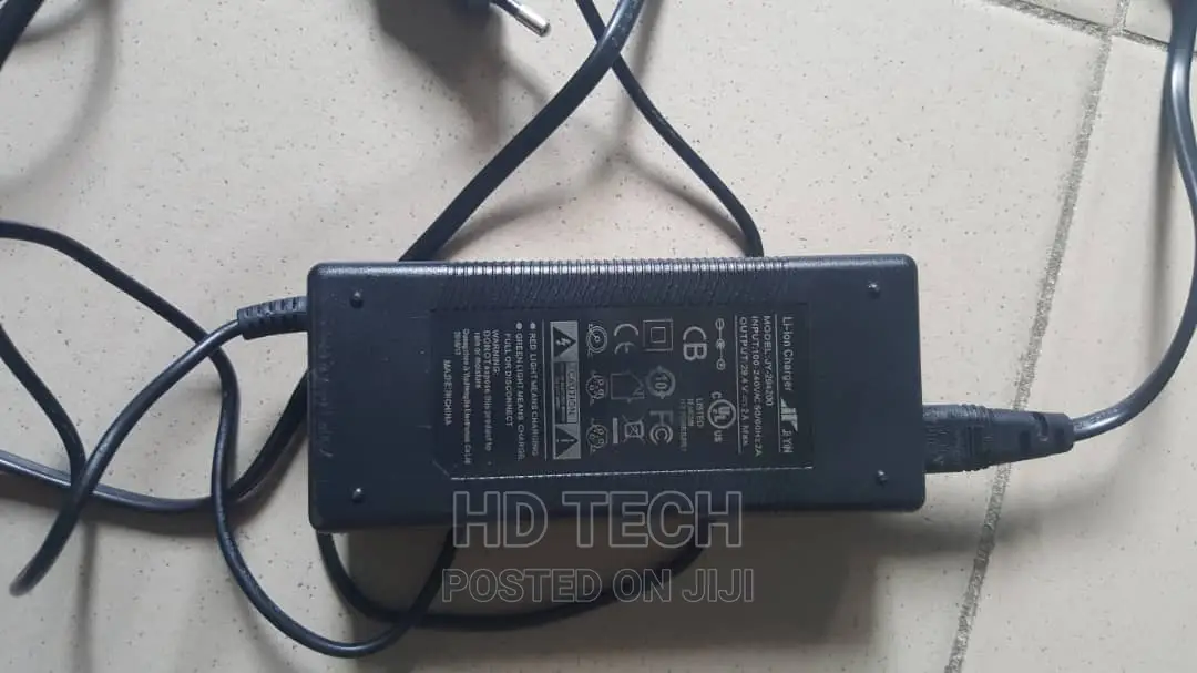 Electric Scooter Adapter 29V/2A