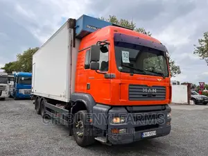 MAN DIESEL 10 Tyres, Container-Body