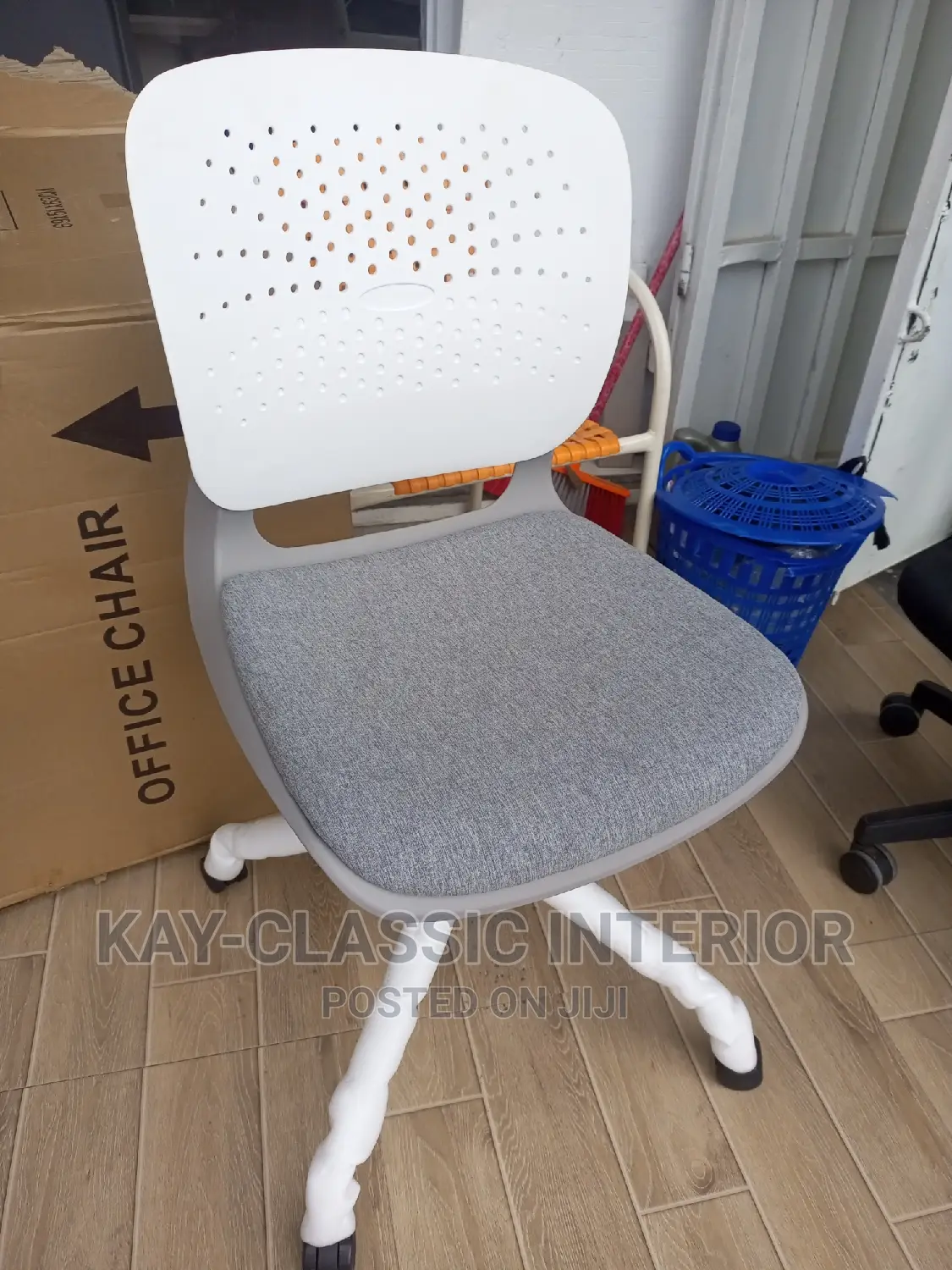 Unick Sec-Chair