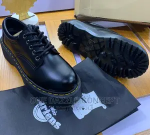 Dr Marten’S 8053 Oxfords