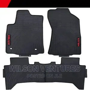 Customized Hilux Foot Mat