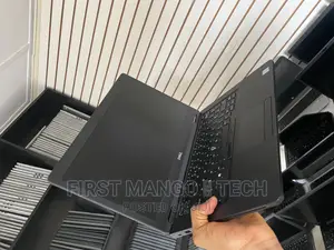 Laptop Dell Latitude 5491 8GB Intel Core i5 SSD 256GB
