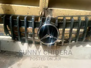 GLK 2010 Front Bumper Grill Direct Tokunbo Extra Clean