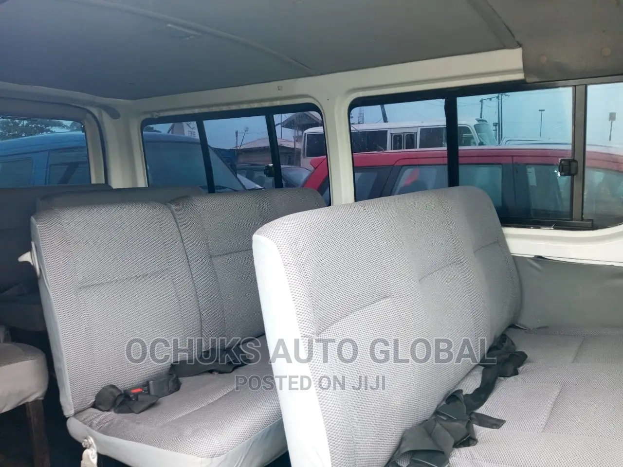 Toyota HiAce 2012 White