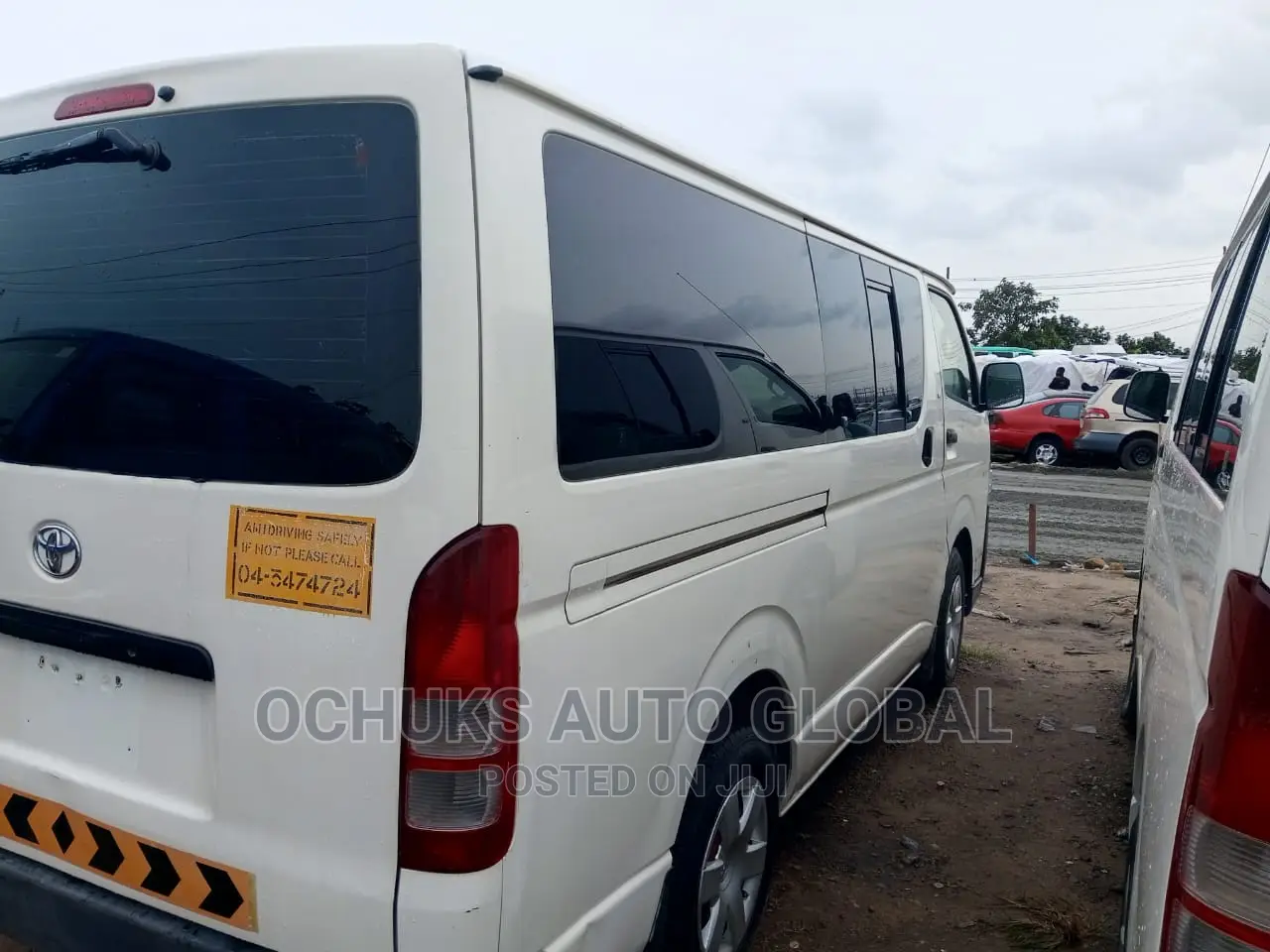 Toyota HiAce 2012 White