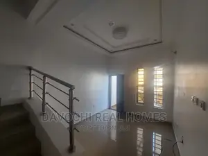4bdrm Duplex in Chevron Second Toll, Lekki for rent