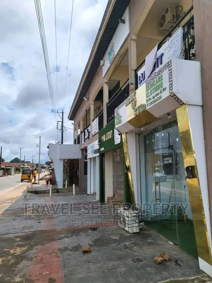 Shops Apartment