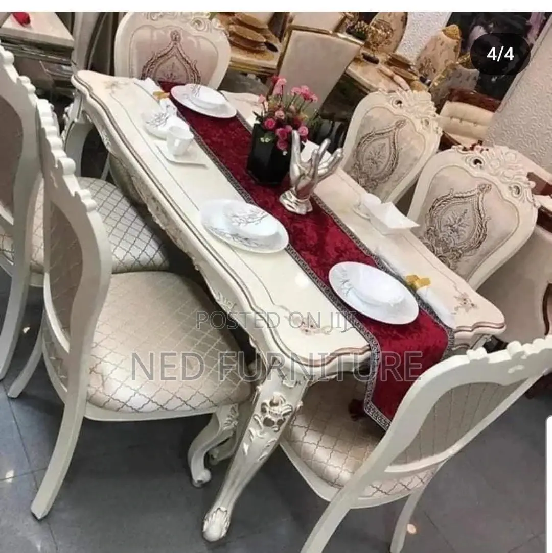 Quality Royale Dining Set by 6