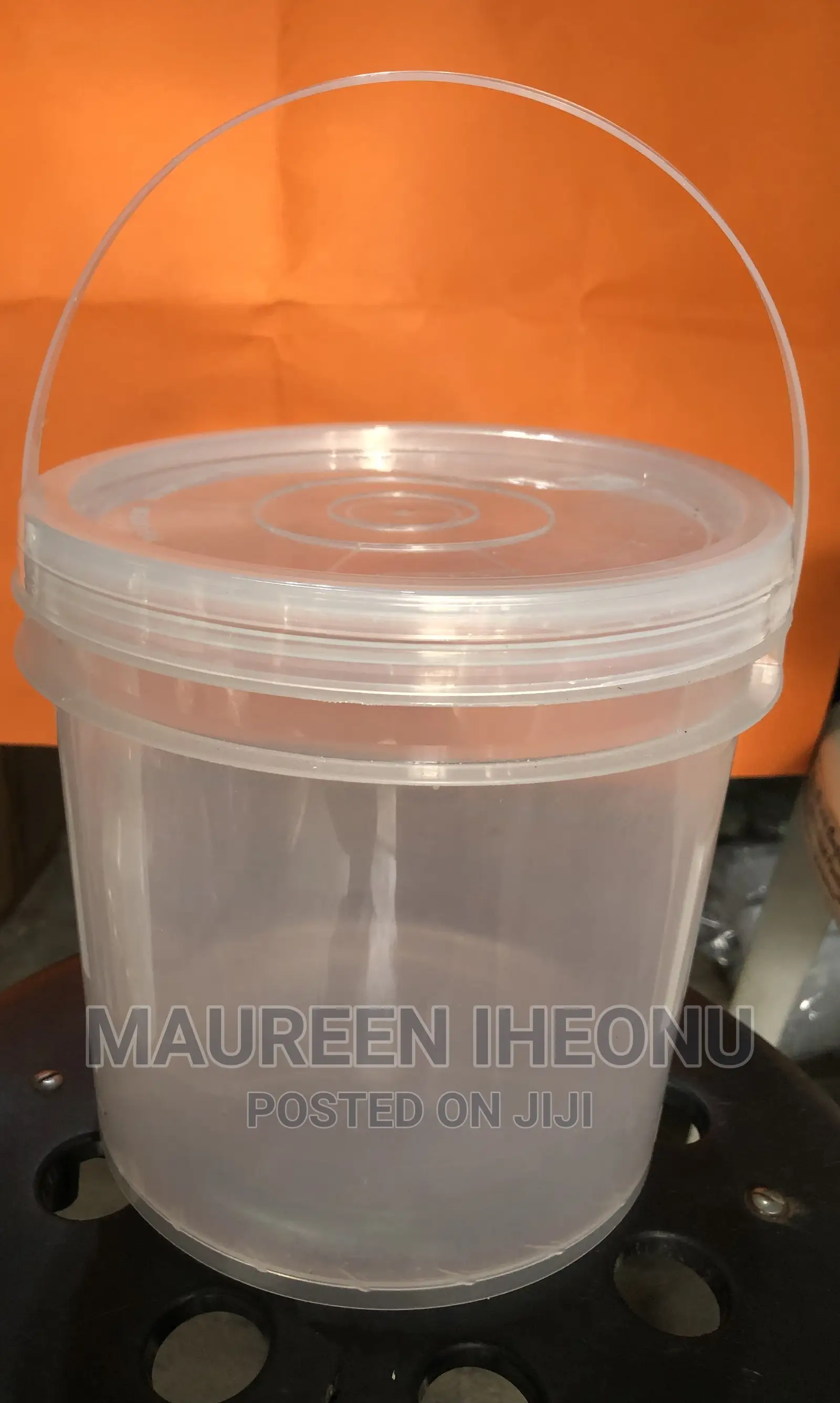 4 Litre Bowl With Transparent Lid - 12 PCS