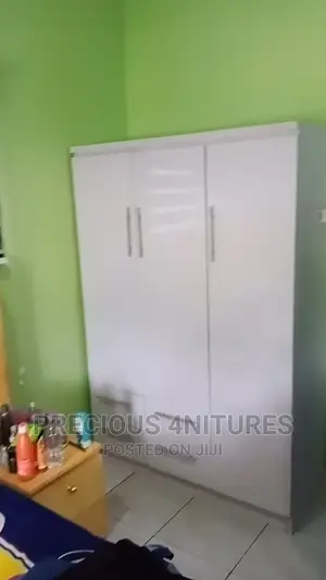 Wardrobe Cabinet