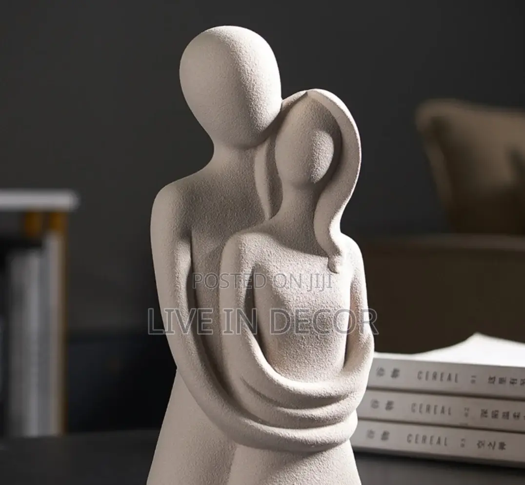 Couple Statues