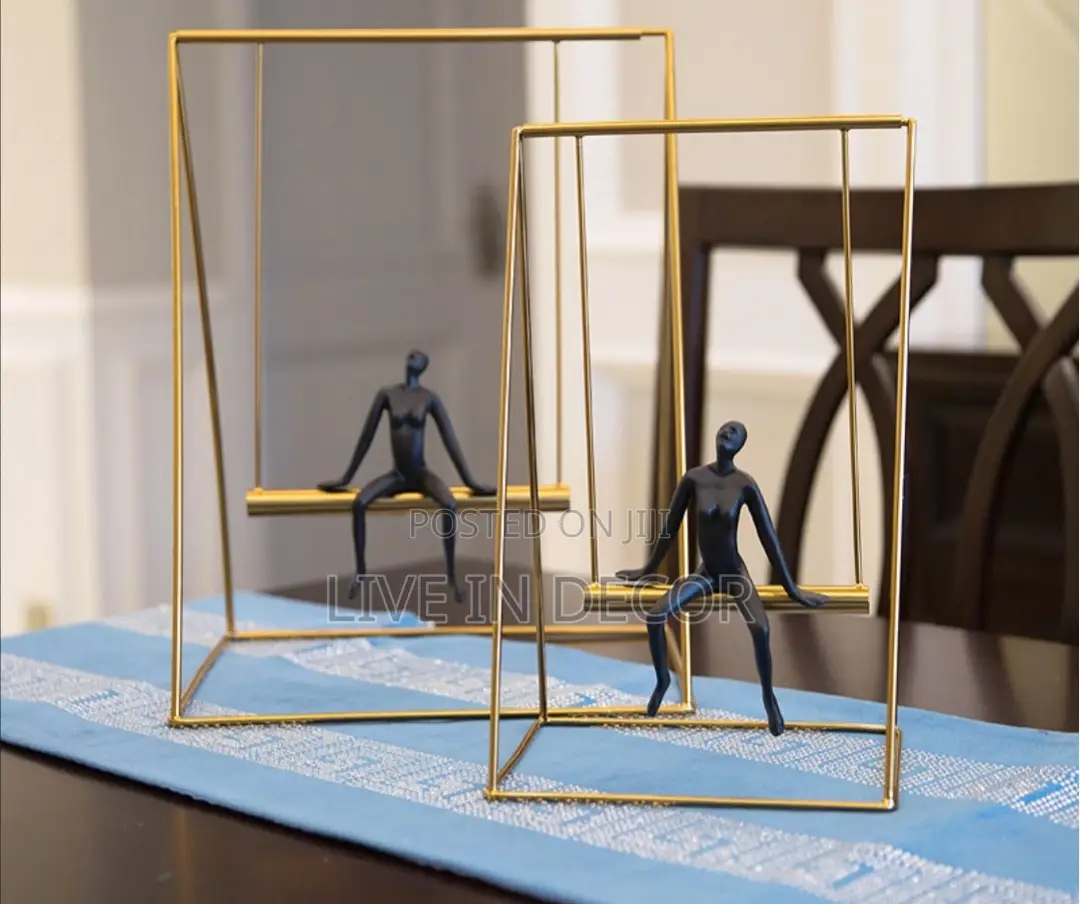 Gold Swing Statue